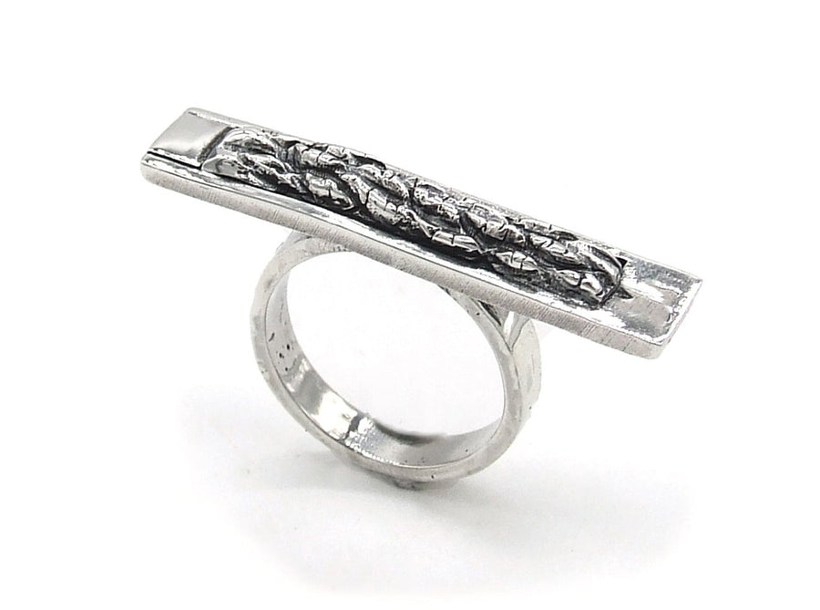 Anello Rebel