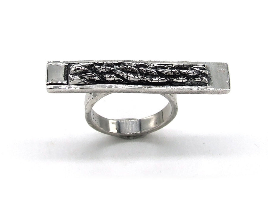 Anello Rebel