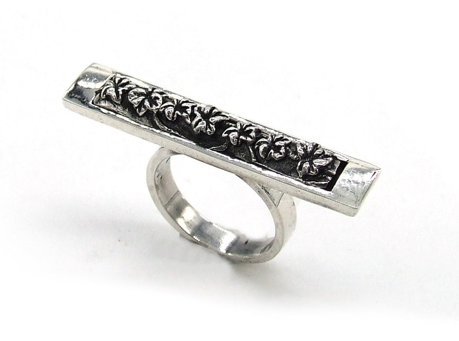 Anello Rebel