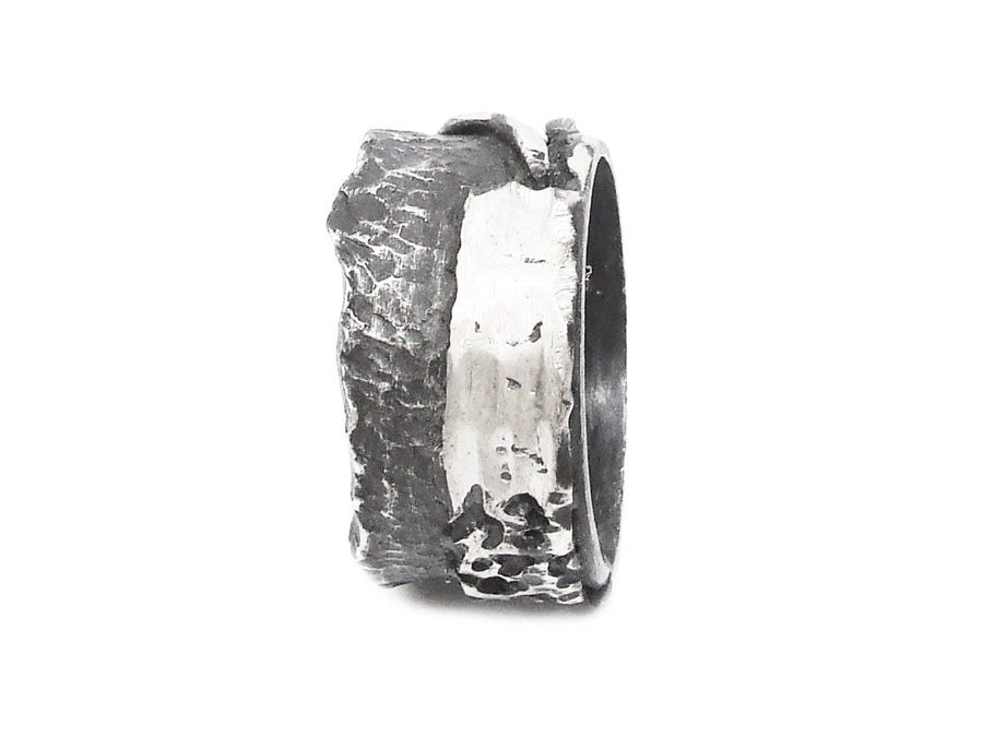 Black Raw Ring - Spinel