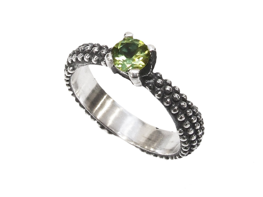Digital Small Solitaire Ring